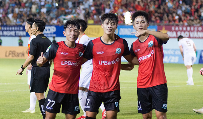 Đội bóng Cố đô đặt mục tiêu vô địch với thành tích bất bại toàn mùa giải