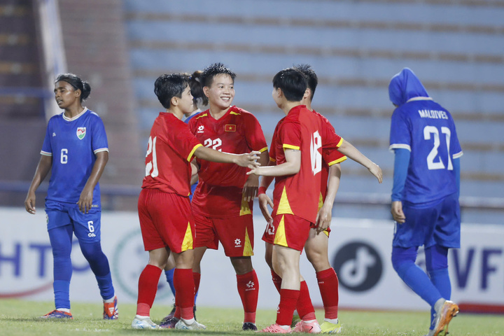 Thành Tích Ấn Tượng Từ Đầu Trận