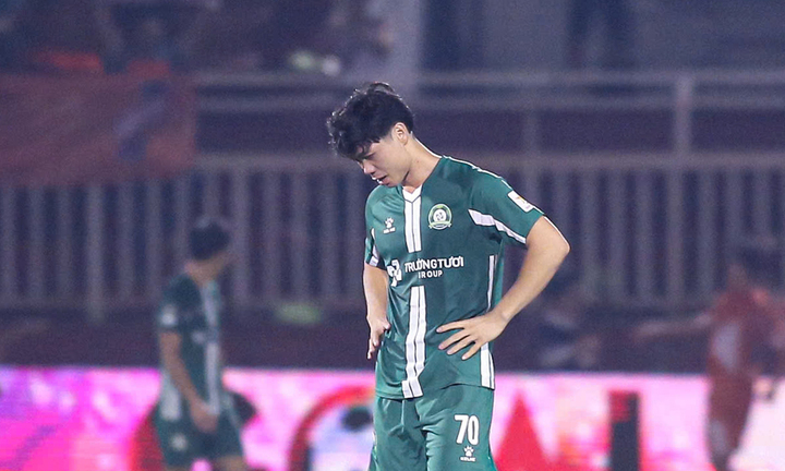 Khung Cảnh Trận Đấu